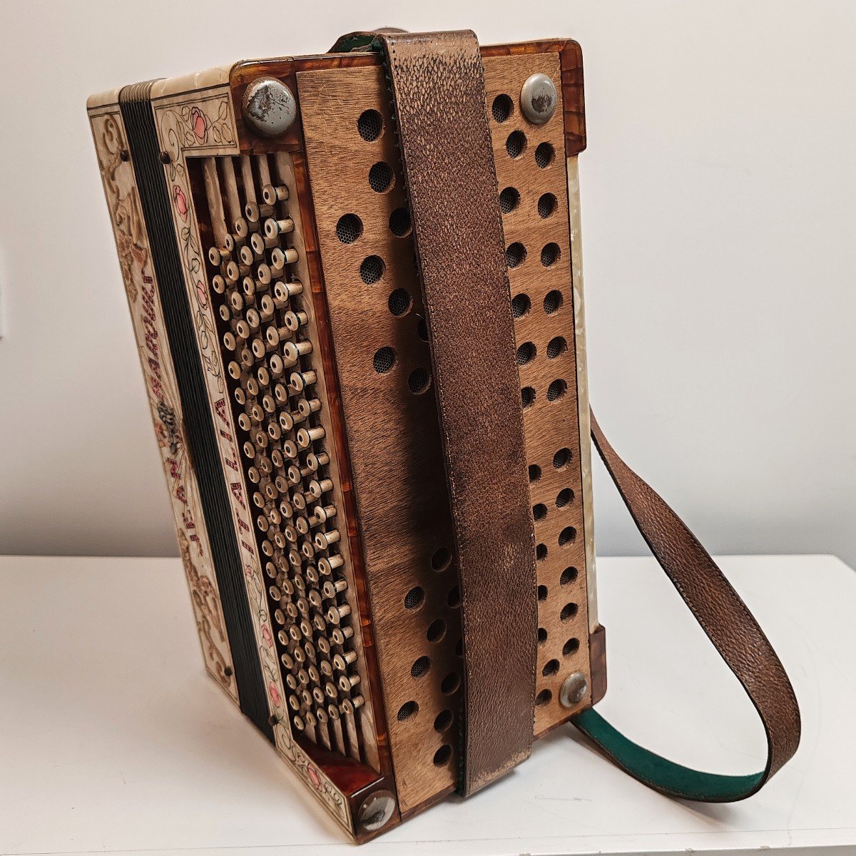 Italian Accordion 1934, Pearly Decoration.-photo-7