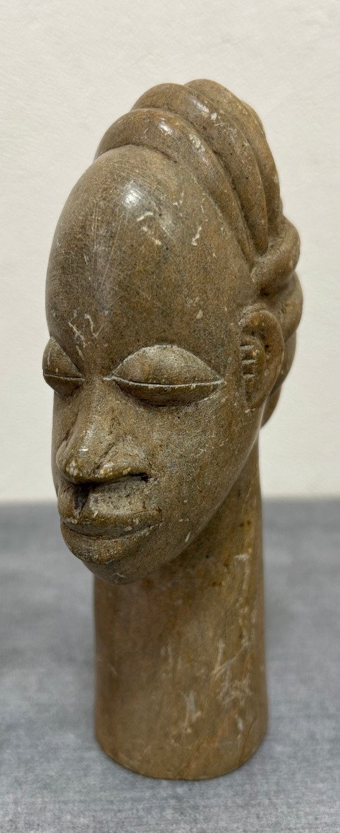 Statuette Africaine En Pierre
