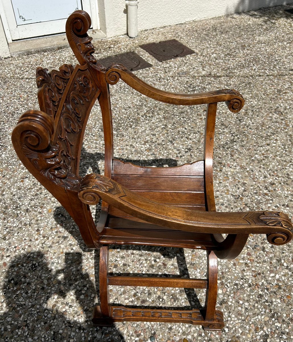 Fauteuil Dit Dagobert En Noyer Sculpté Fin 19ème-photo-1