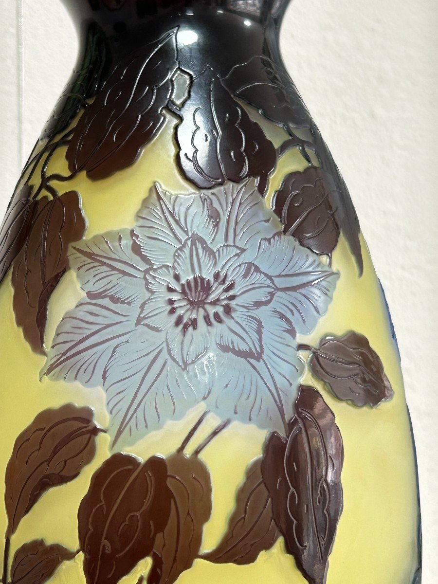 Emile Gallé Acid Etched Vase Decorated With Clematis-photo-5