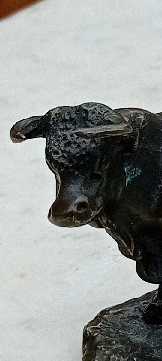 Small Animal Bronze "bull"-photo-5