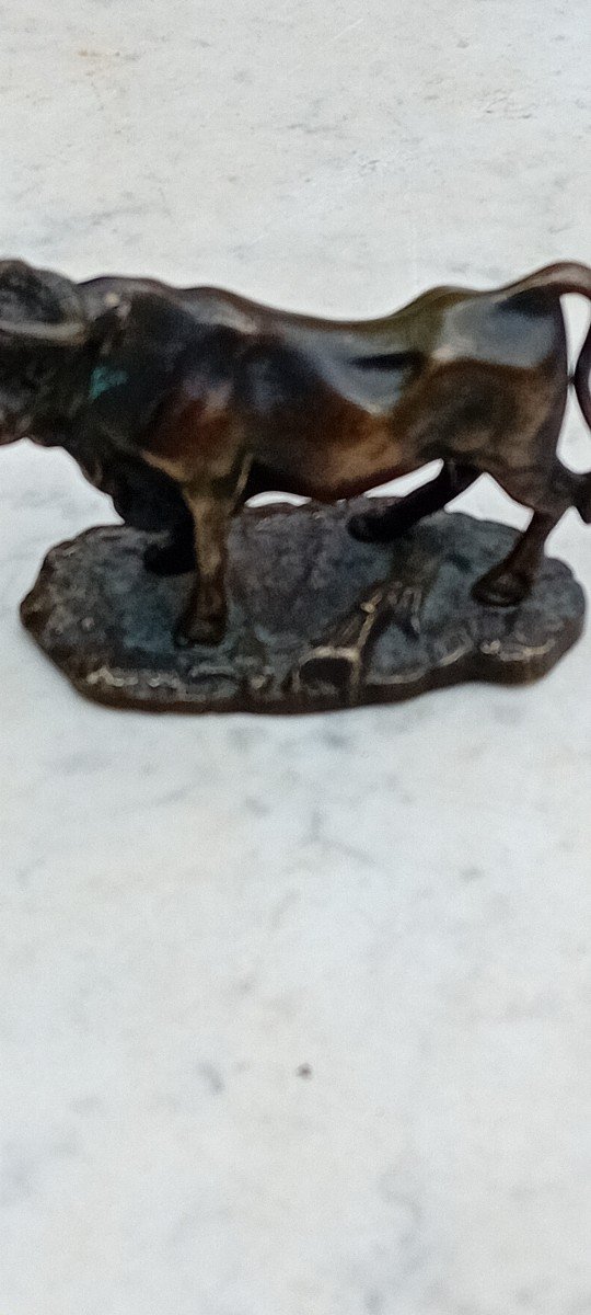 Small Animal Bronze "bull"-photo-6