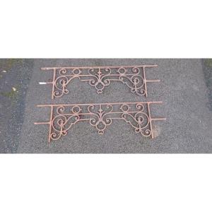 Cast Iron Guardrail