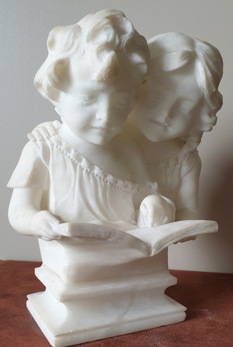 Alabaster Young Girls Reading Sculpture Italy-photo-2