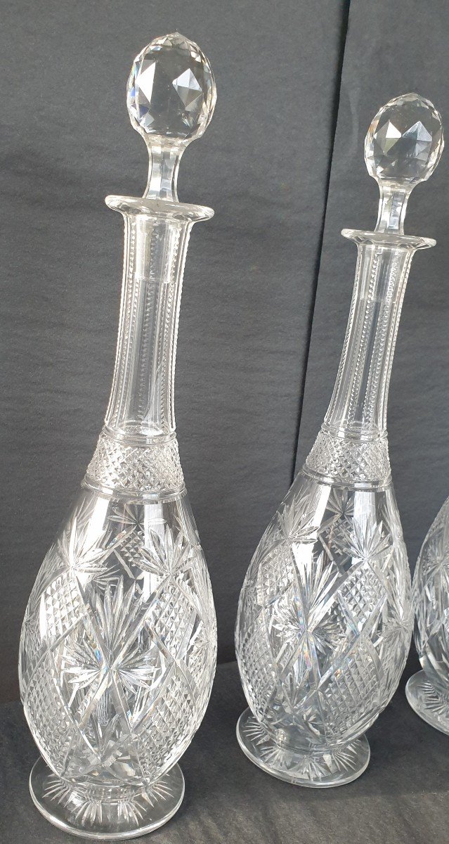 Set Of Six Carafes In Cut Crystal (baccarat Or Saint Louis)-photo-1