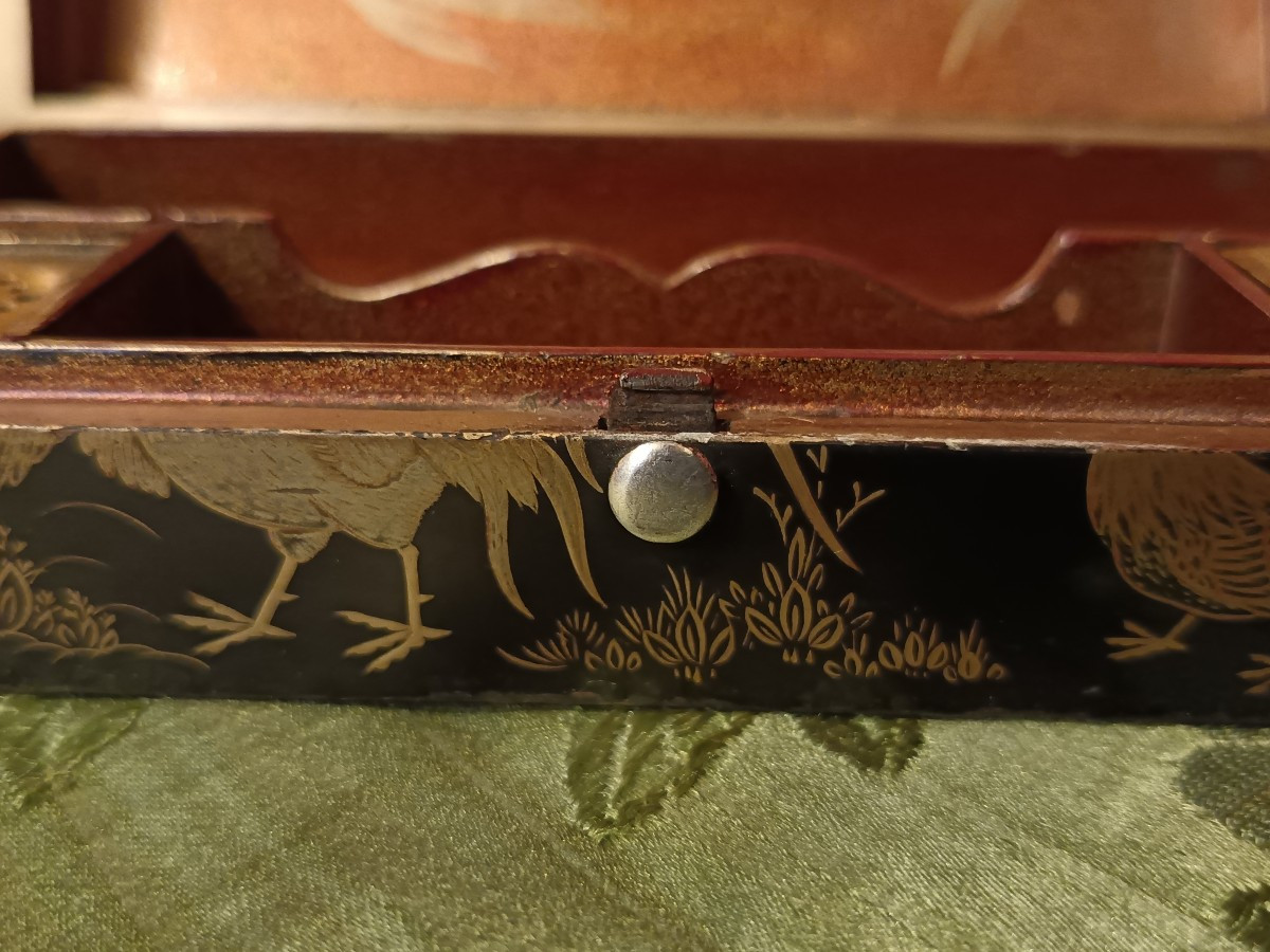 Rare Small Japanese Lacquer Writing Box. 18th Century-photo-6