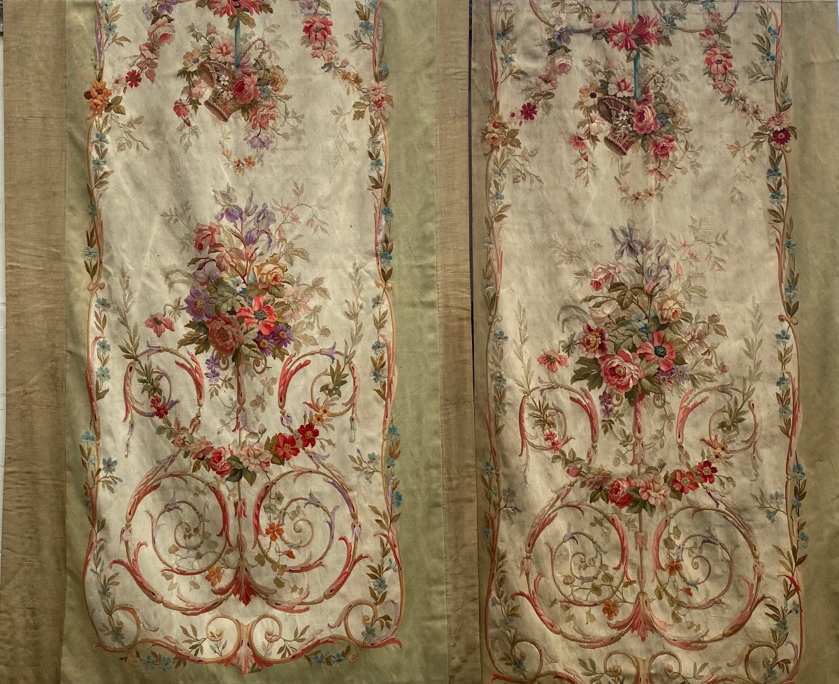 Paire De Portières, Tapisserie Aubusson, Fin XIXeme Siècle