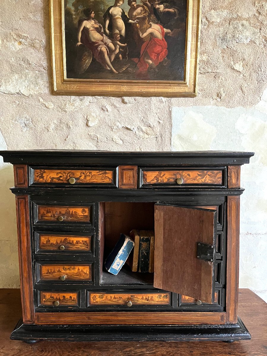 Cabinet D’époque Début XVII ème Siècle En Intarsia -photo-1