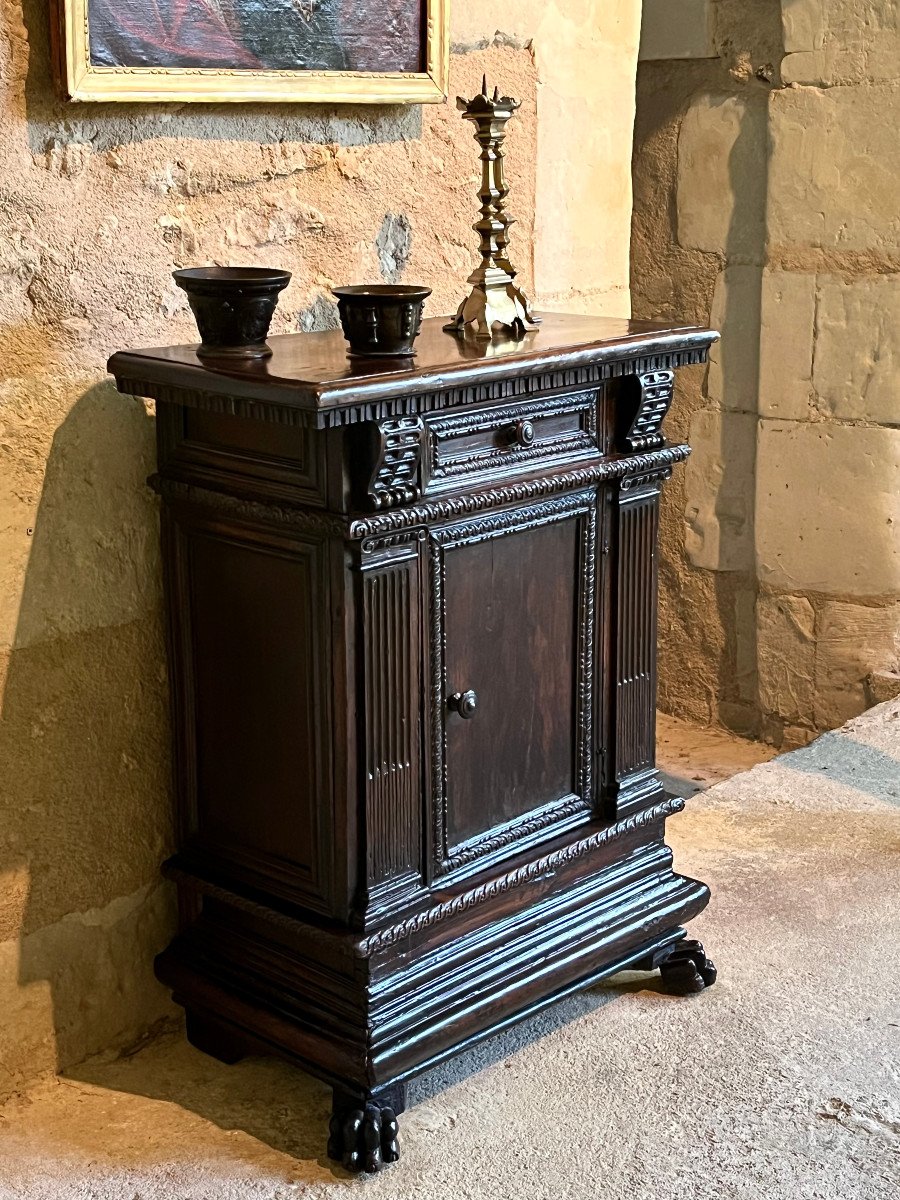 Oratory, Italy, 17th Century. Small Piece Of Furniture With One Door -photo-3