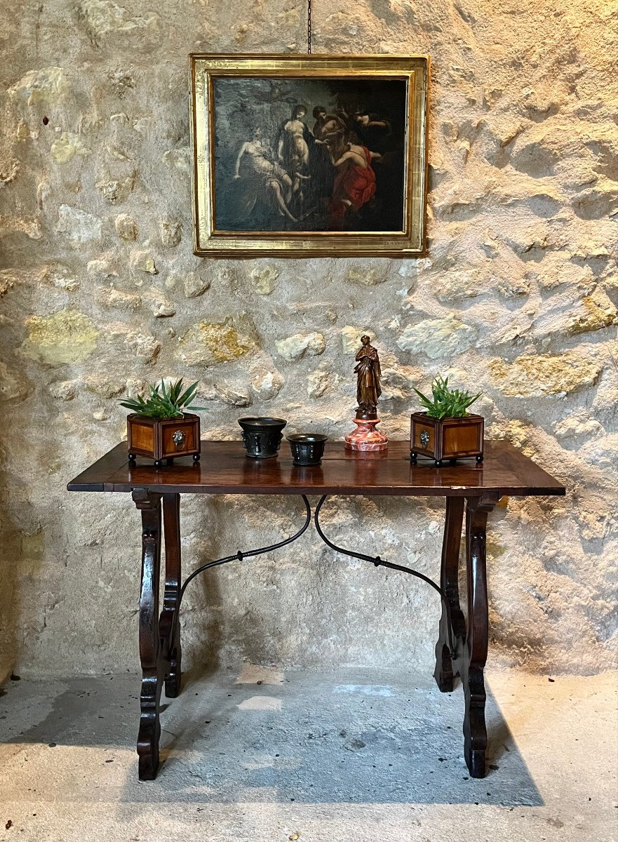 Spanish Table. 18th Century Period. -photo-2