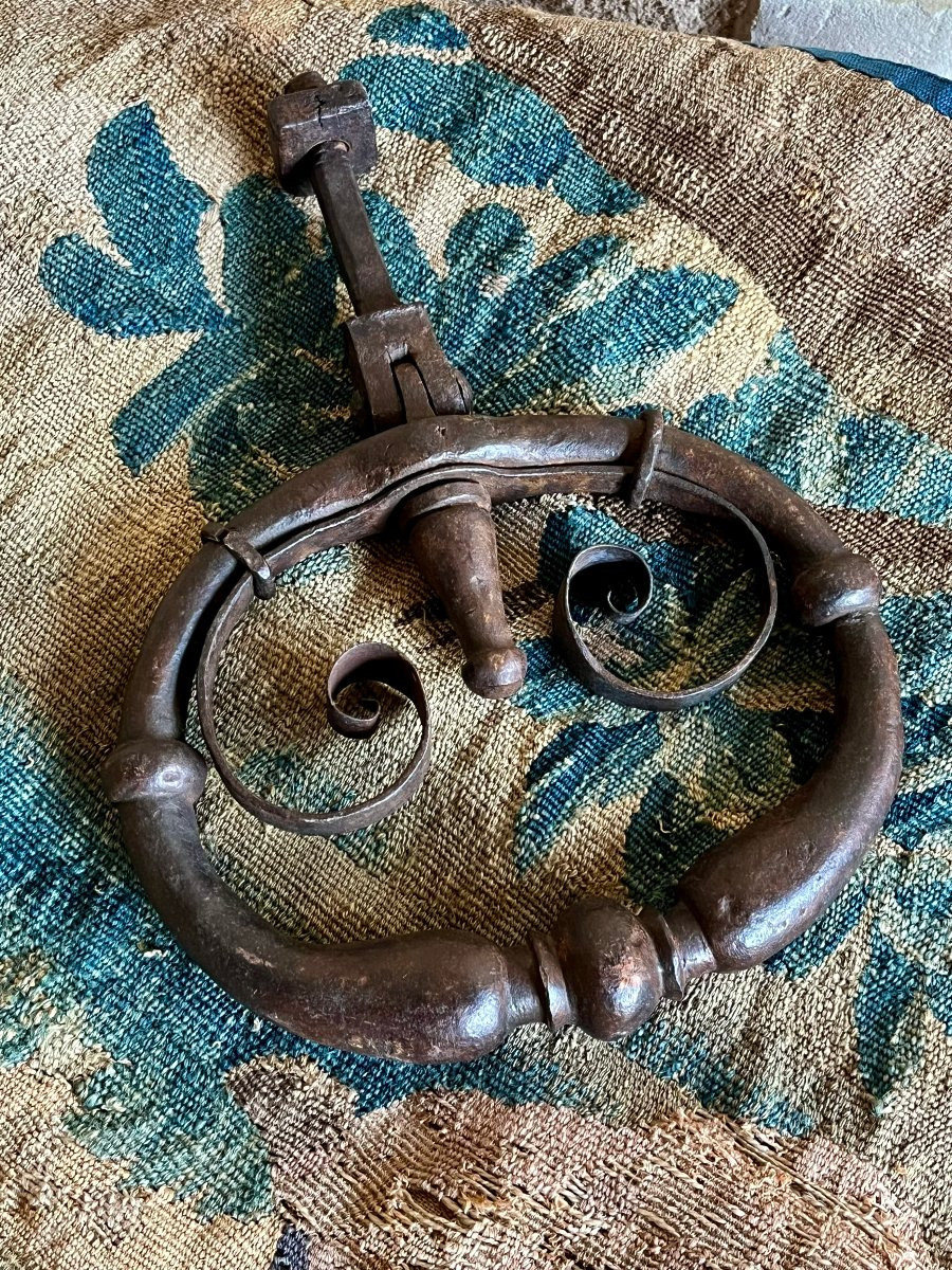 Large Wrought Iron Door Knocker. Late 17th Century, Early 18th Century.-photo-1