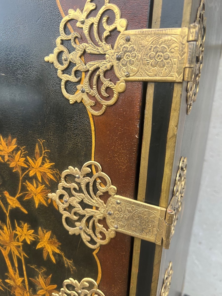 Japanese Lacquer Cabinet Early 19th Century-photo-3