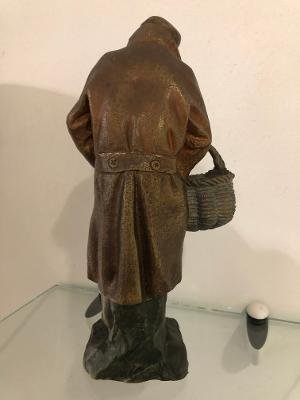 An Overland Bronze And Ivory Sculpture Representing A Man With His Basquet By Secarel-photo-2