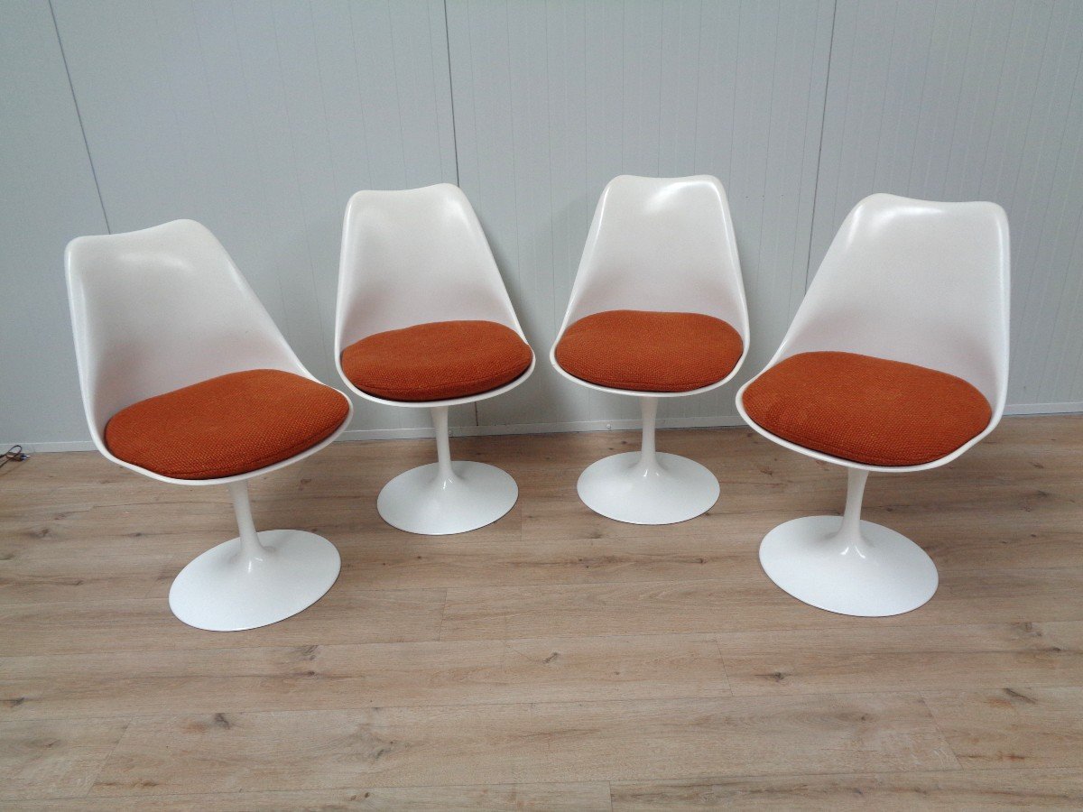 4 Chaises tulipes Knoll