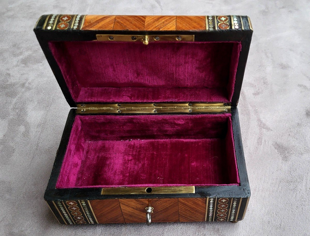 Small Jewelry Box-photo-1