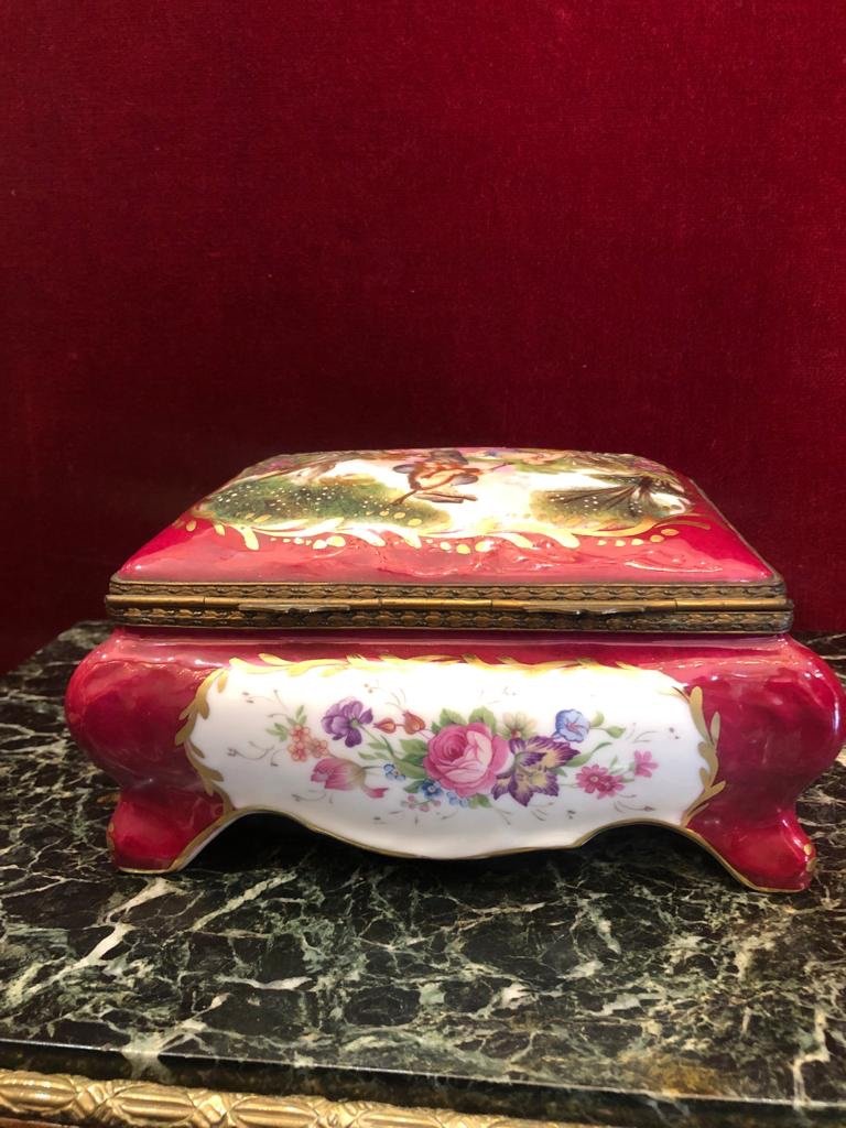 Porcelain Jewelry Box-photo-3