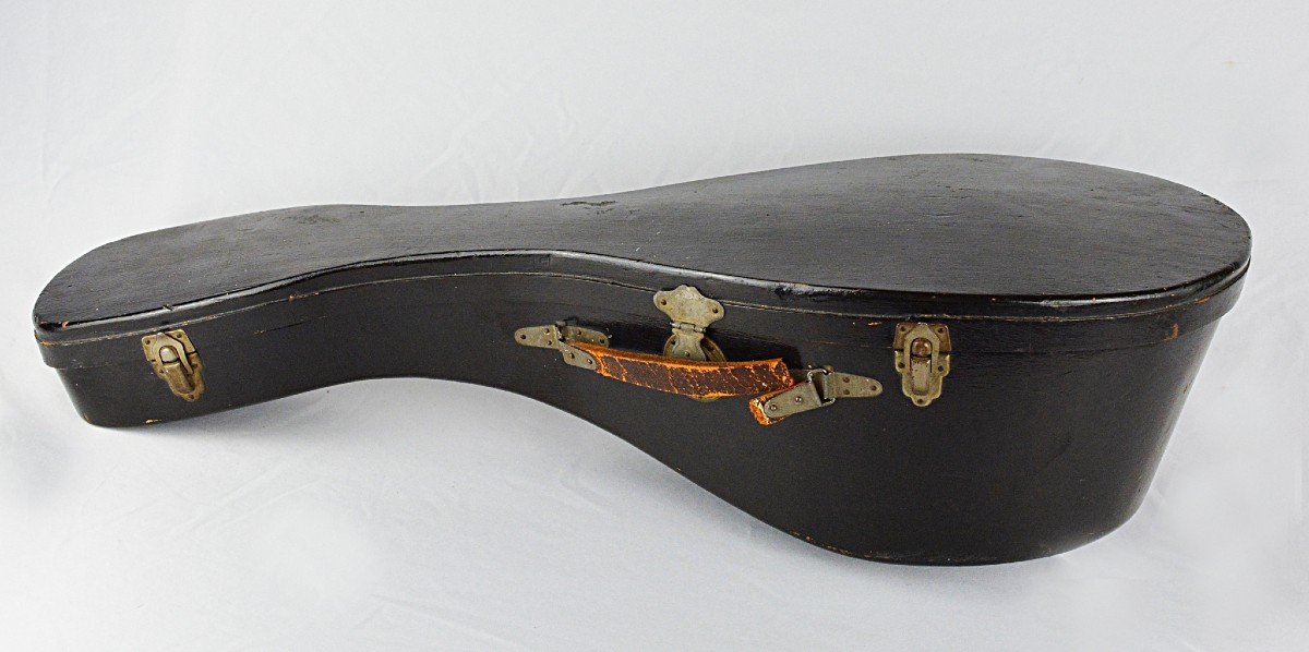 Neapolitan Mandolin-photo-1