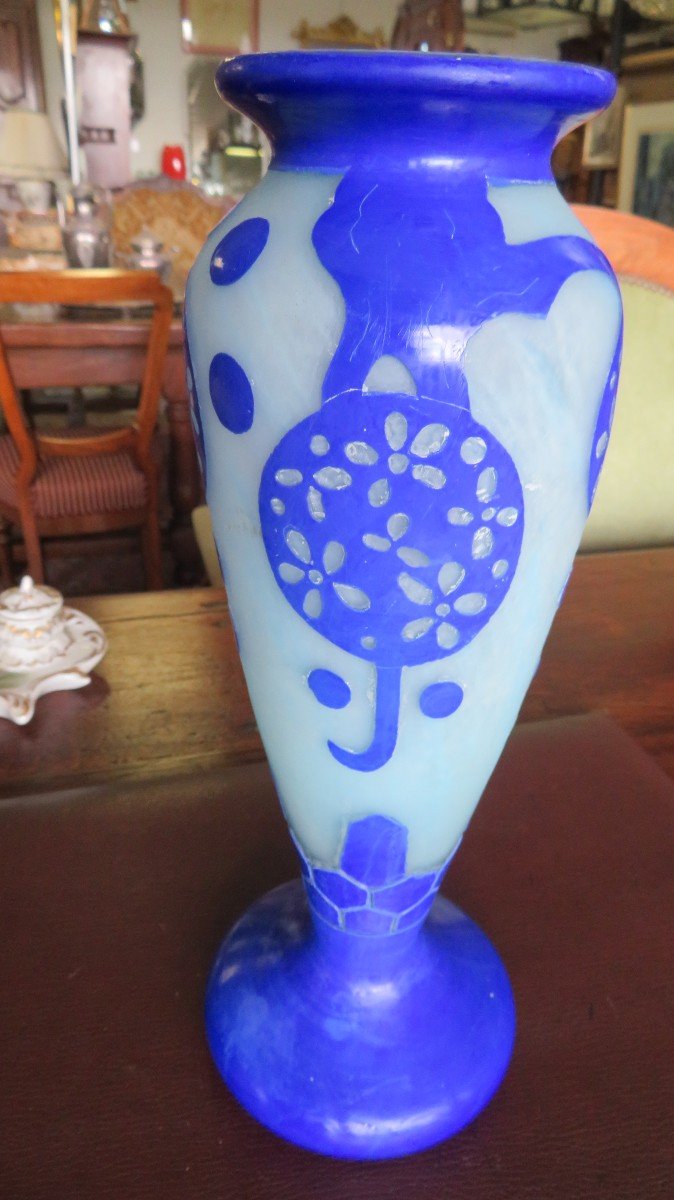 French Glass Vase-photo-4