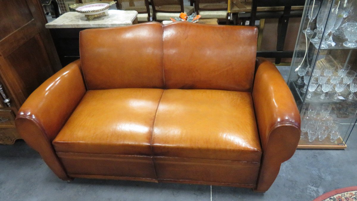 Pair Of Club Armchairs And Sofa-photo-2