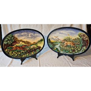 Pair Of Large Earthenware Dish From Sarreguemines Barbotine Hunting Decor.