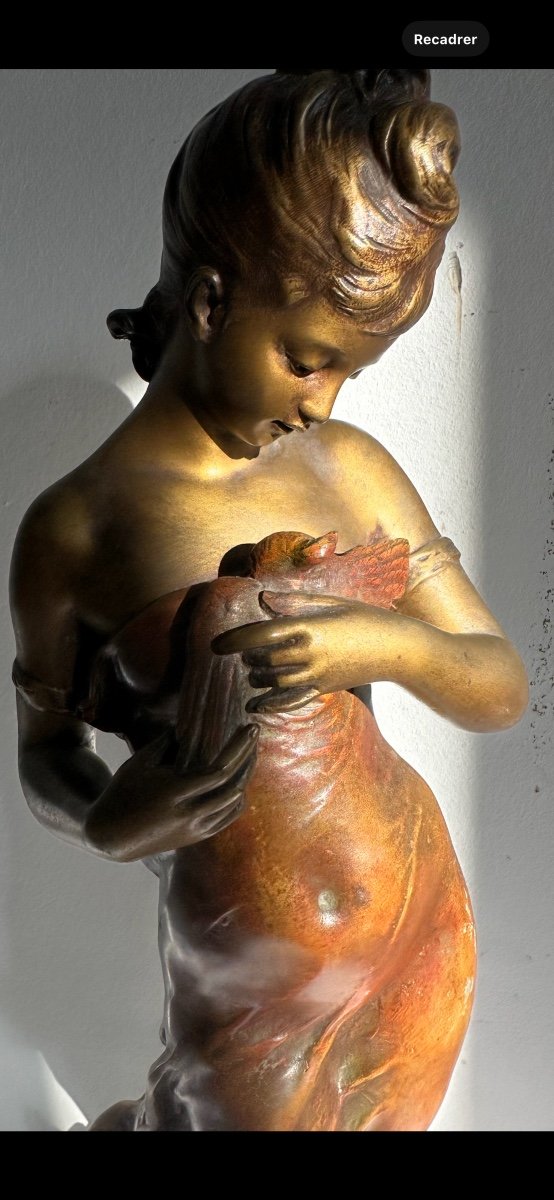 Statue De Jeune Femme -photo-3