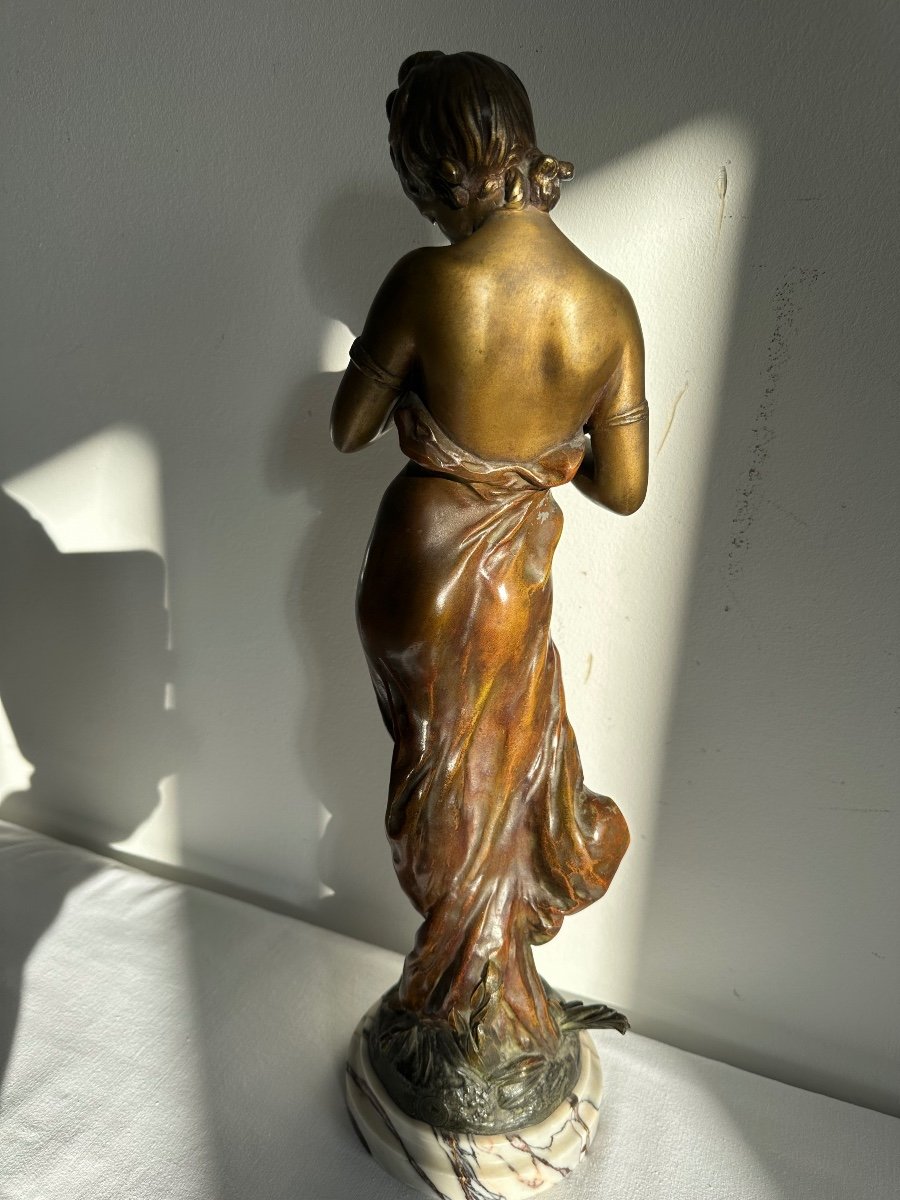 Statue De Jeune Femme -photo-4