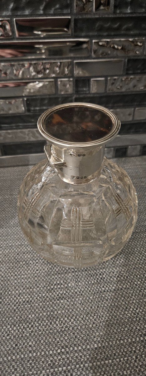 Small Crystal And English Silver Carafe -photo-3