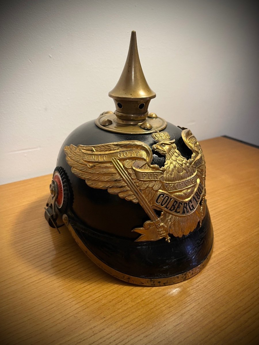 Casque Du 9éme Régiment De Grenadiers Prussien-photo-3