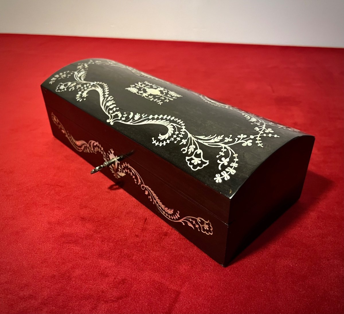 Mother-of-pearl Marquetry Glove Box 