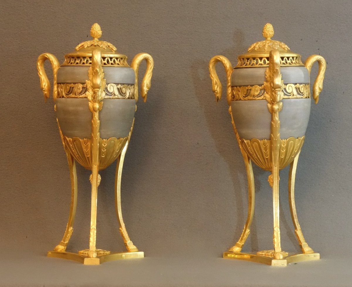 Pair Of Louis XVI Pots Pourris Around 1780-photo-2