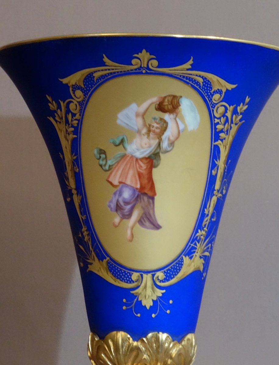 - Paire De Vases Cornets, Porcelaine De Paris, 1830-photo-4