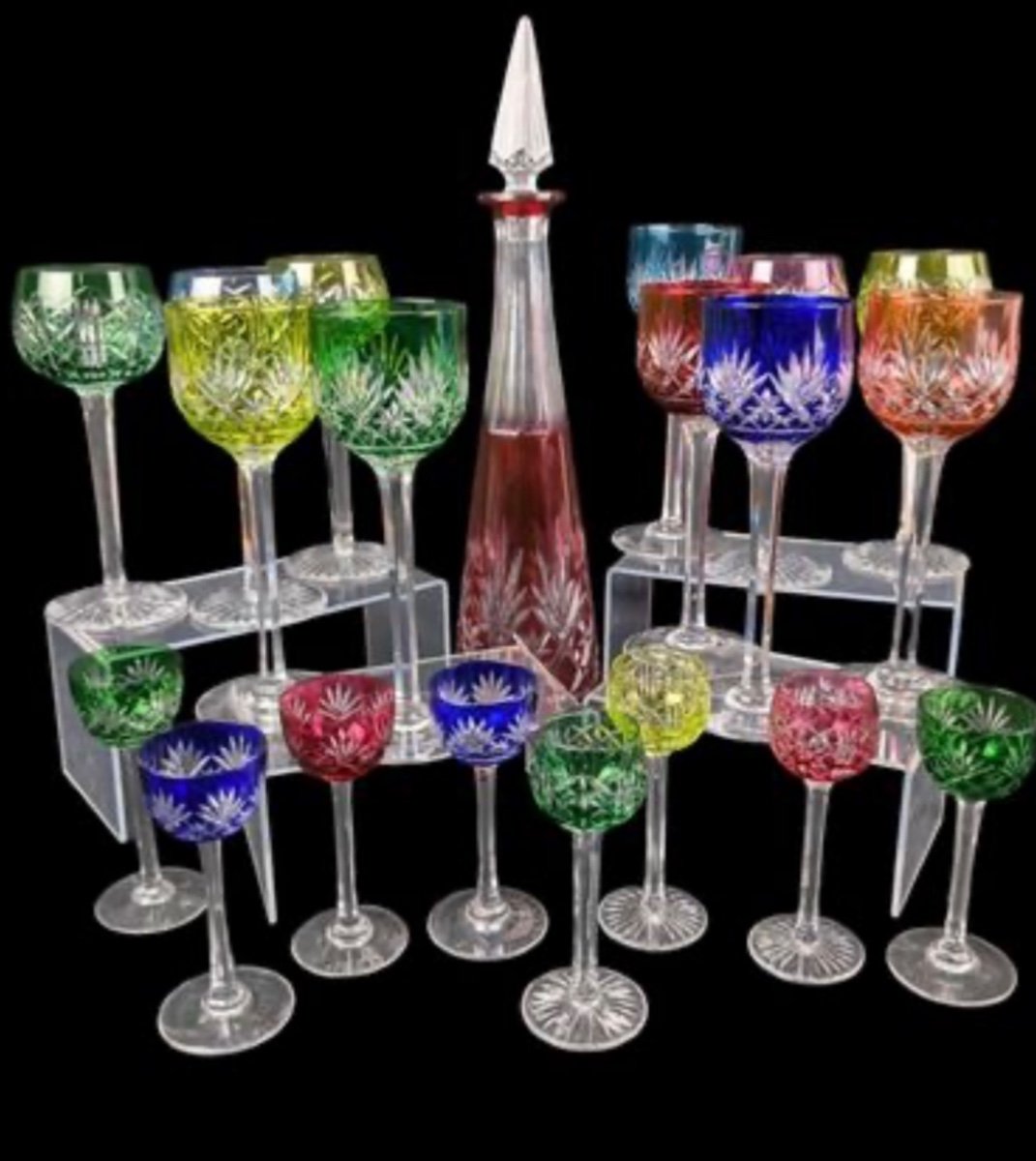  Saint Louis Cristalleries Set Of 20 Cut And Partially Colored Crystal Glasses 