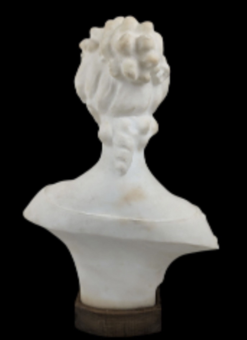 Bust Of An Elegant Woman In Marble, 19th Century -photo-1