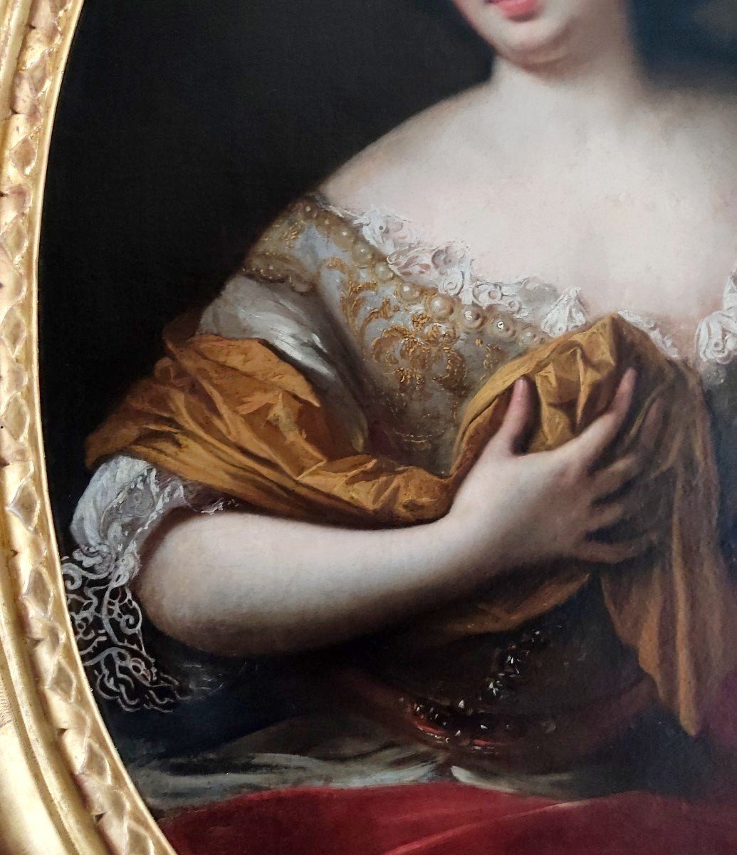 French School From The 18th Century Portrait Of Louise Bénédicte De Bourbon-photo-3