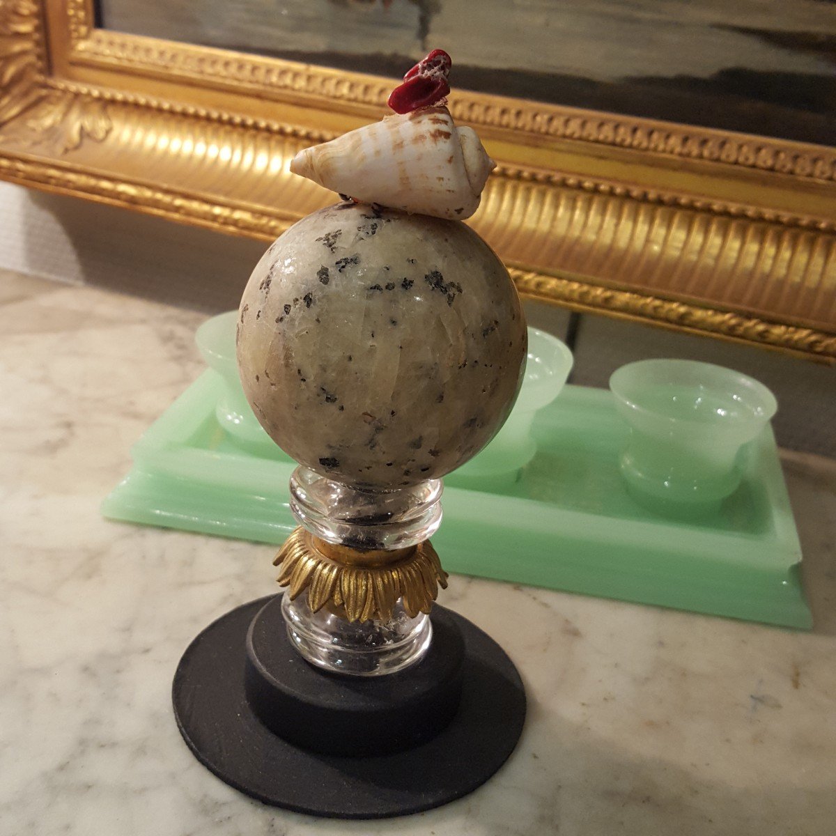 Cabinet Of Curiosity: Paperweight: Granite Ball And Shell -photo-3