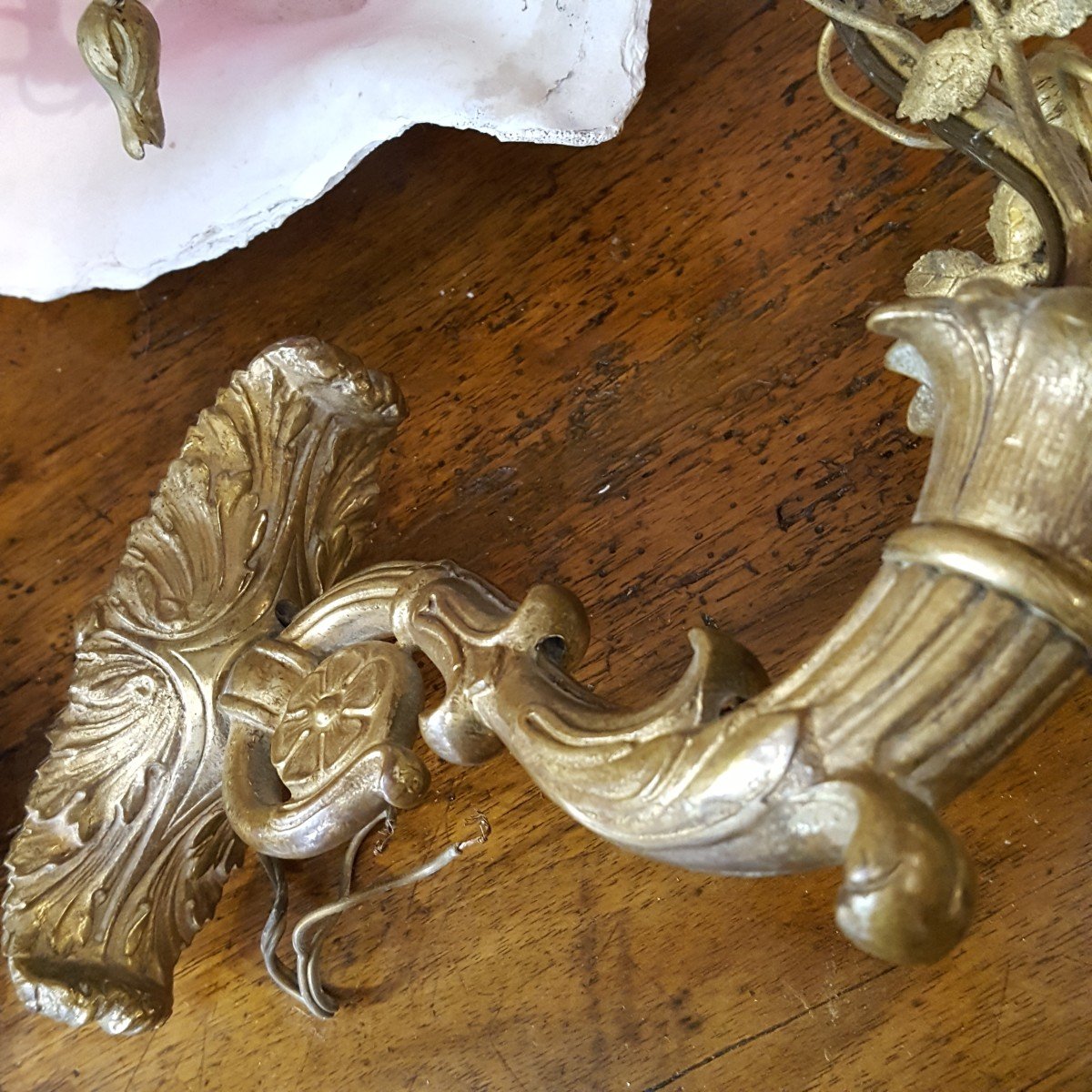 Pair Of Restoration Flower Sconces In Bronze -photo-3