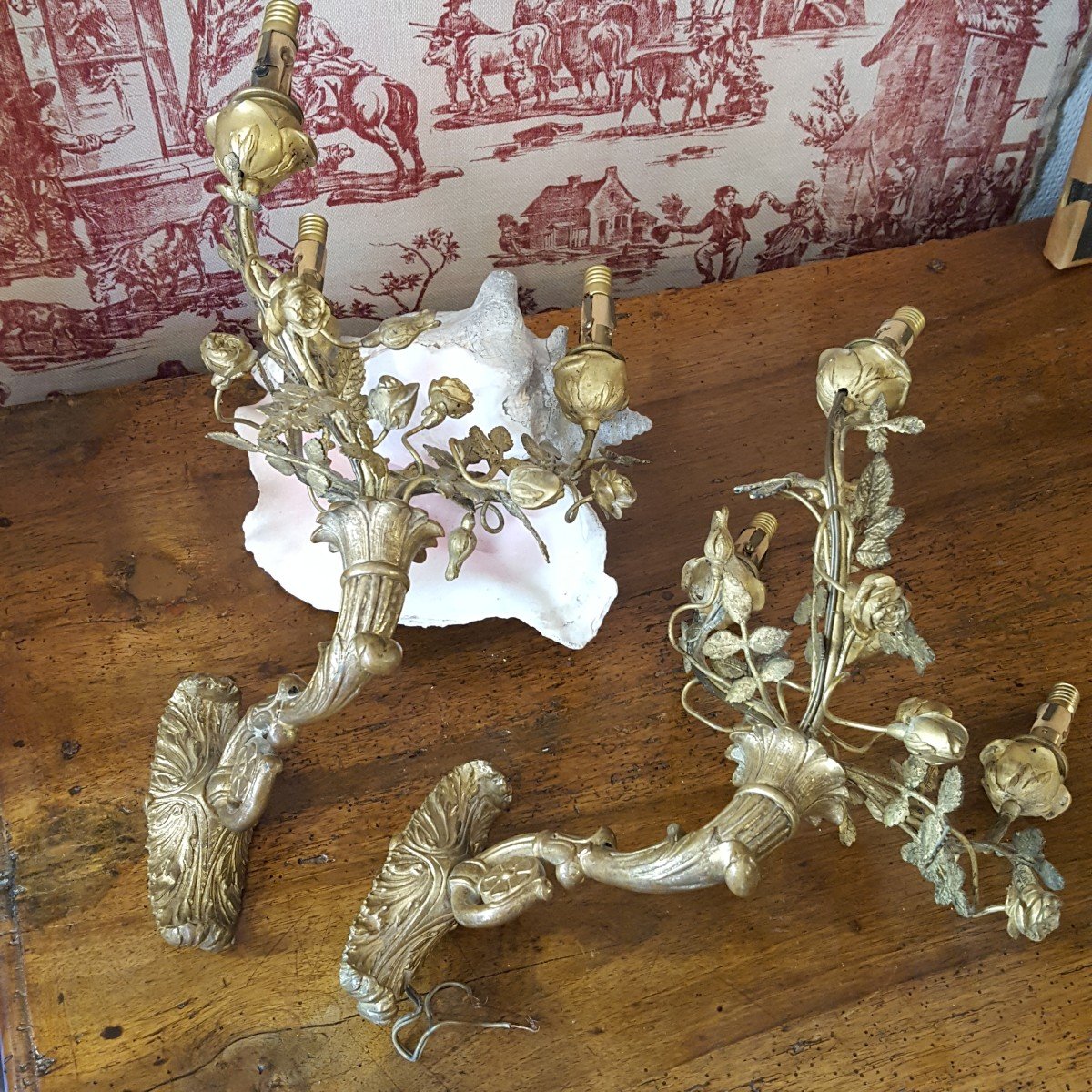 Pair Of Restoration Flower Sconces In Bronze 