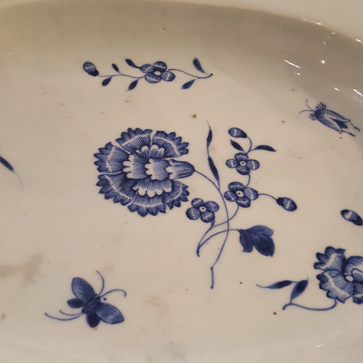 18th Century China: Butterfly Dish-photo-3