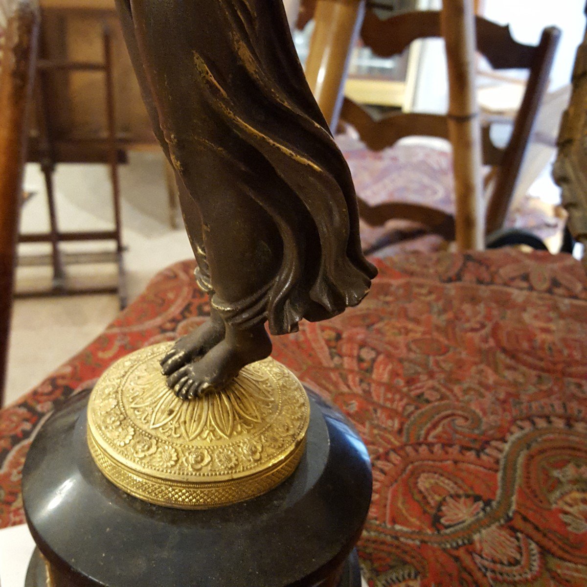 Napoleon III Bronze: Caryatid And Its Shell Cup-photo-1