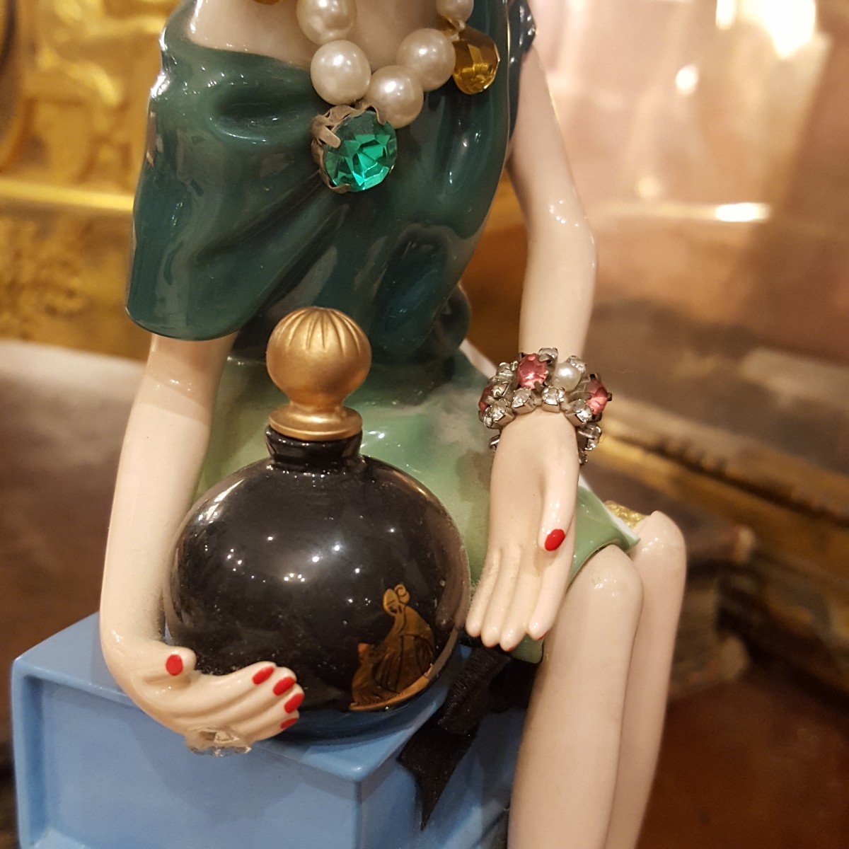 Lanvin Porcelain Figurine By Albert Elbaz 2009-photo-2