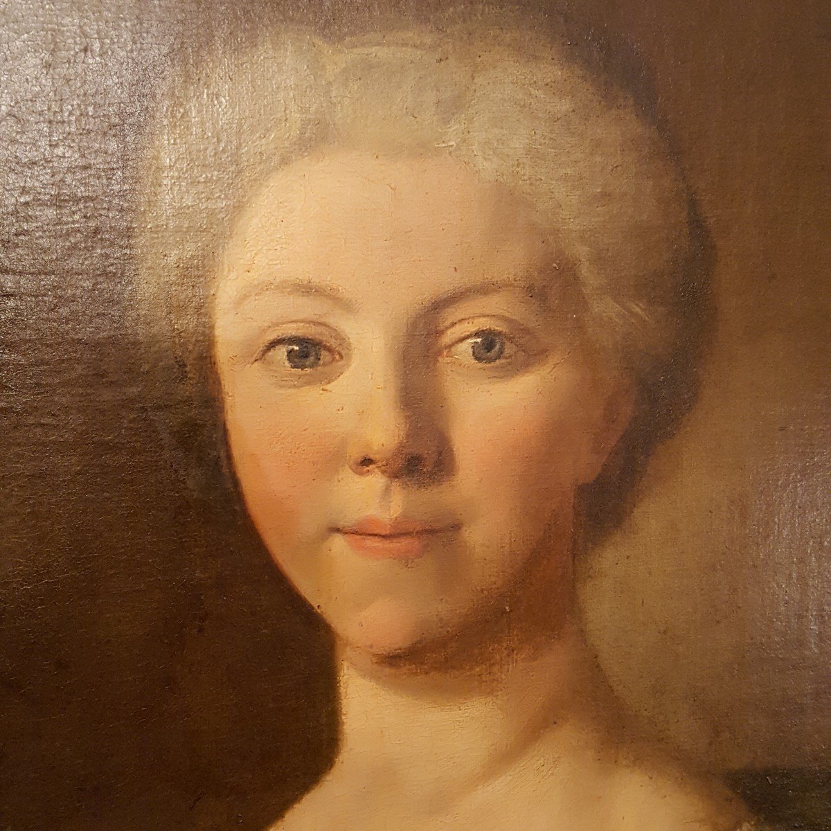 Young Woman Holding A Flower 18th Century Canvas Follower Of Nattier-photo-2