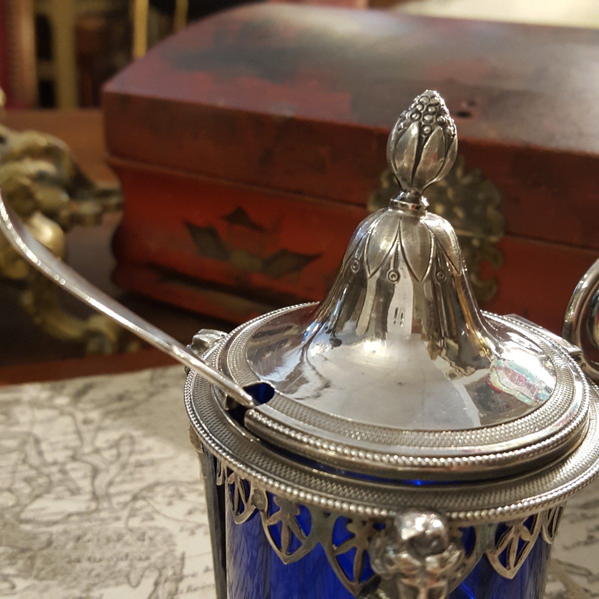 Empire: Silver Mustard Pot With Caryatids-photo-5