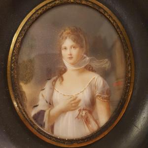 Miniature Femme à l'Antique 