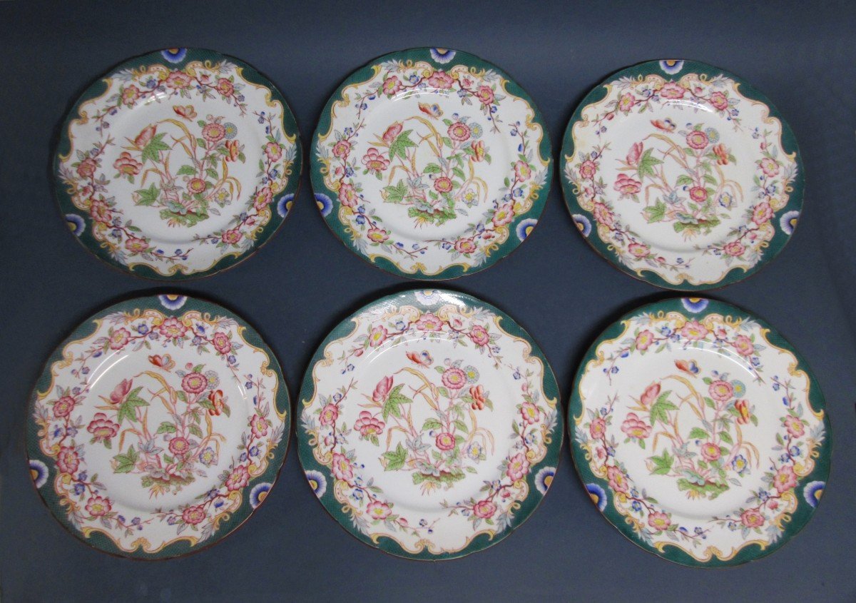 Sarreguemines, 6 Assiettes En Porcelaine, Décor N° 215