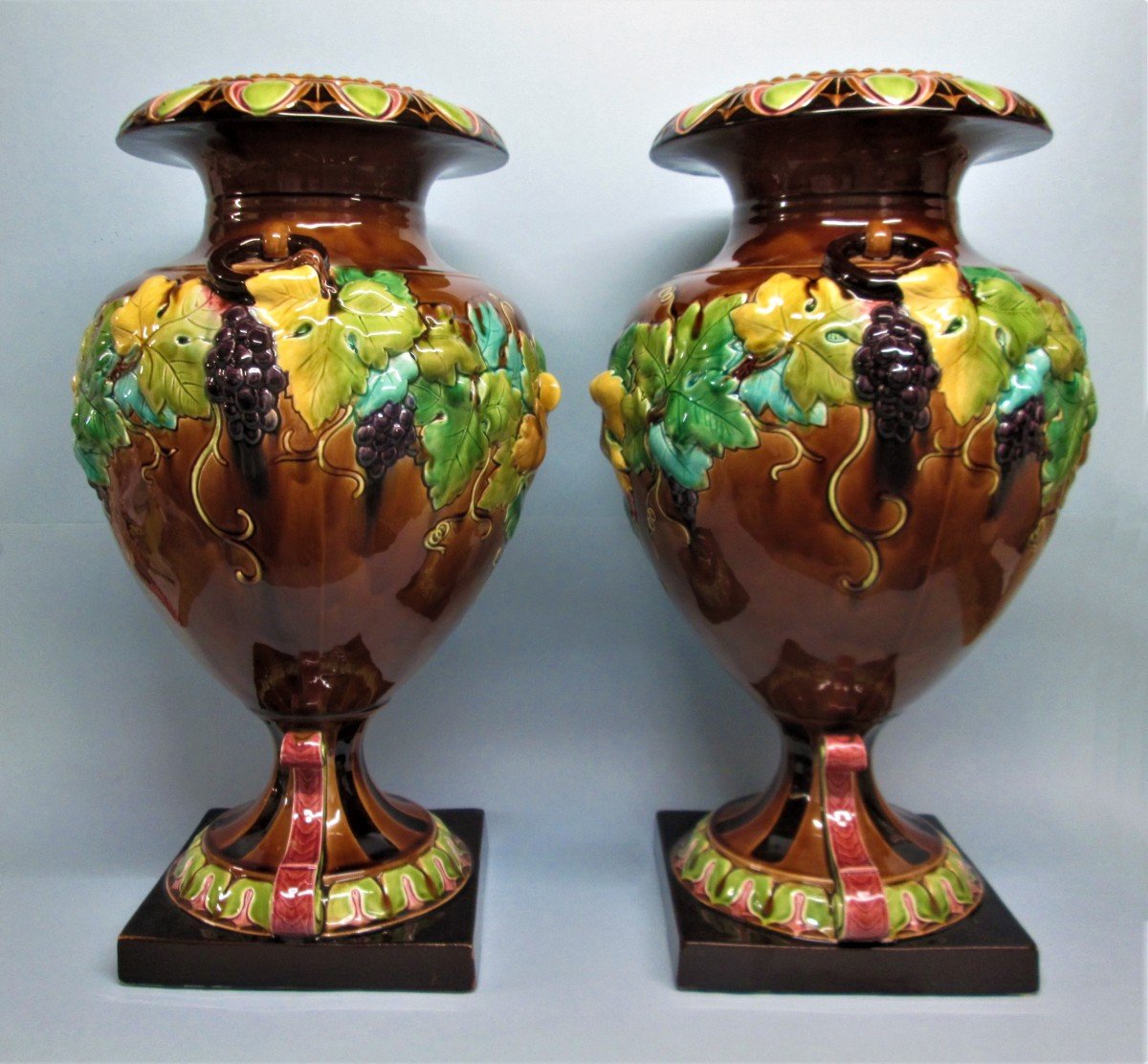 Pair Of Large Majolica Vases With Grapes, England, Sarreguemines, Northern France-photo-2