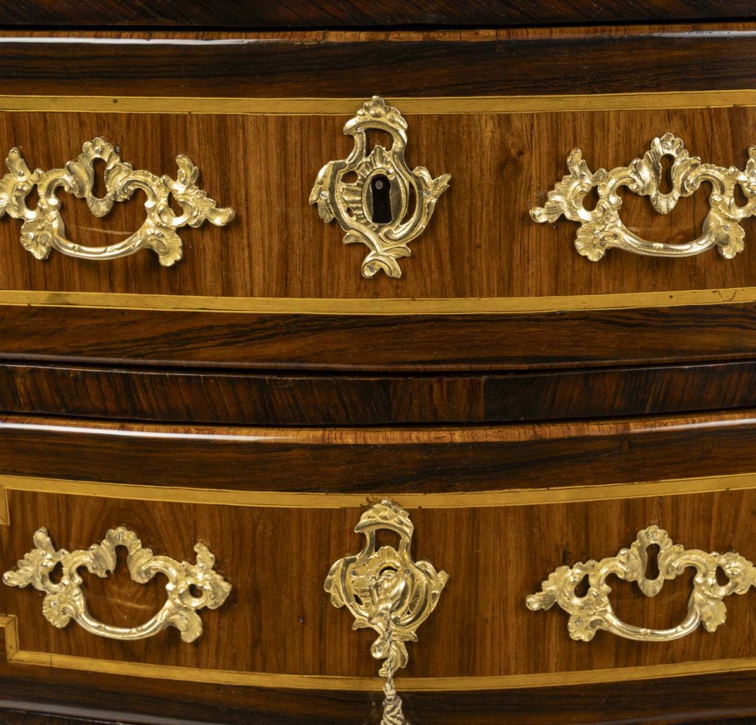 Commode d'époque Louis XV (1724 - 1774).-photo-2