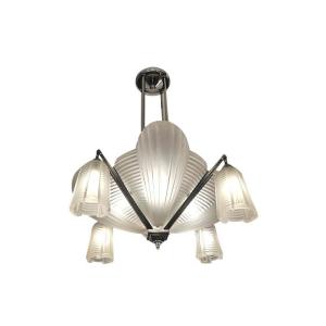 Petitot Modernist Plate Chandelier