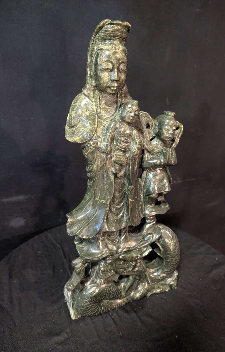 Grande Statue De Guanyin En Marbre Vert Veiné-photo-2