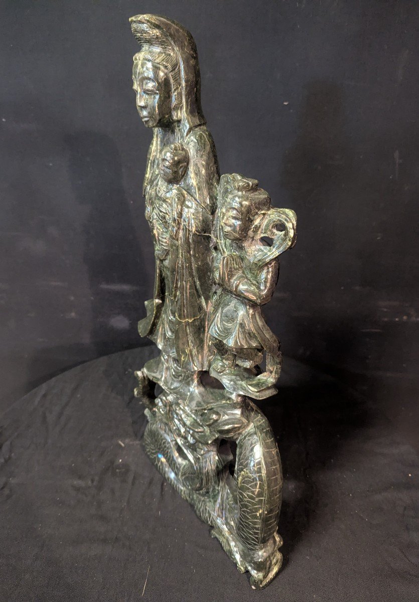 Large Green Veined Marble Guanyin Statue-photo-3