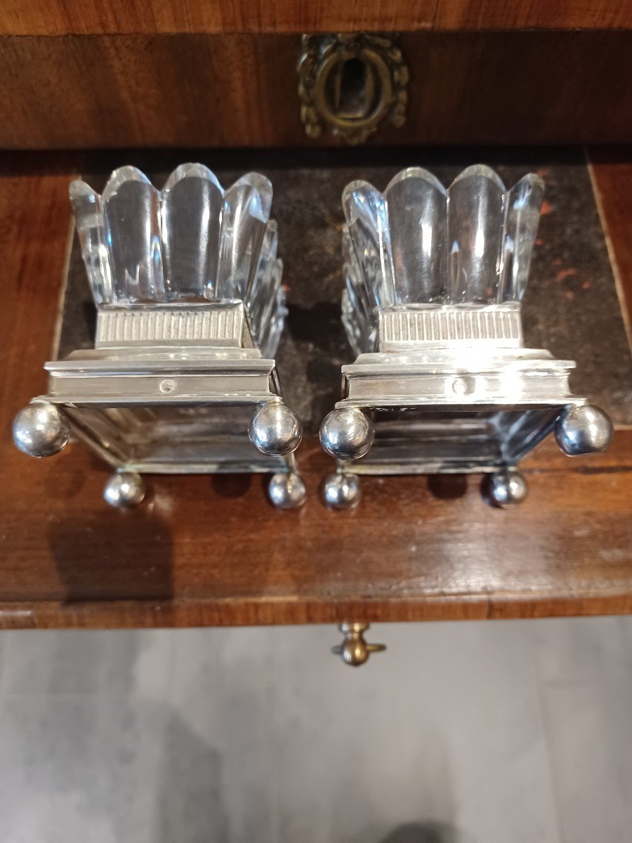 Pair Of Table Salt Cellars In Silver And Crystal-photo-2